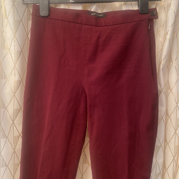 Banana Republic Pants - Maroon Skinny Pants Size 0 Women Ankle Slim Small Burgundy Red Banana Republic